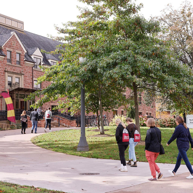 Spotlight on Canada’s top three small universities