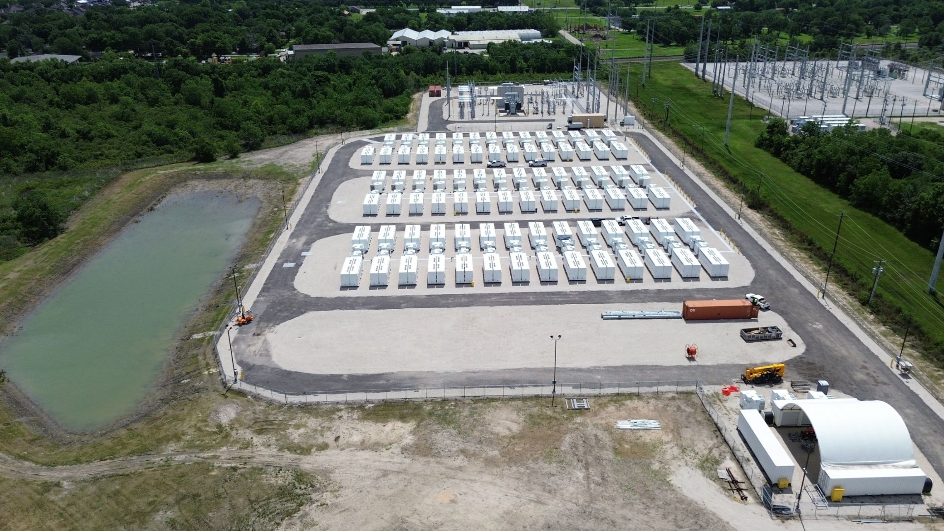 Tesla batteries help Texas energy site double storage capacity to 300 ...