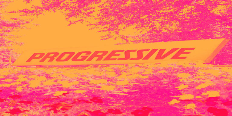 Progressive (NYSE:PGR) misses Q3 2026 revenue estimates, stock drops