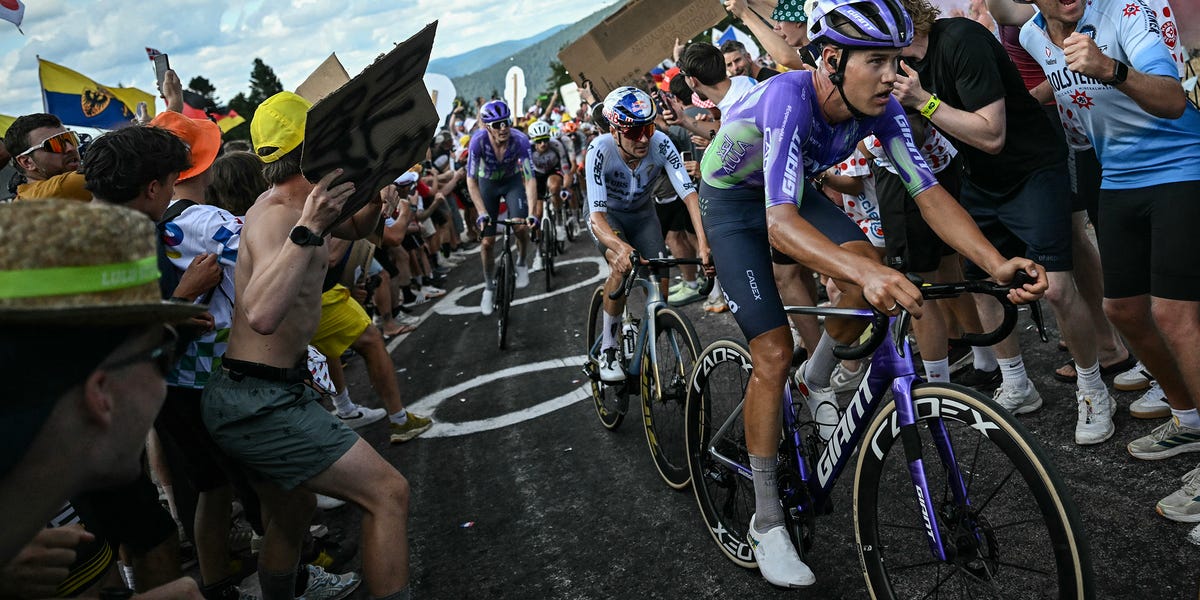 A WorldTour Rider Shared His Tire Pressure. It’s Lower Than You Think.