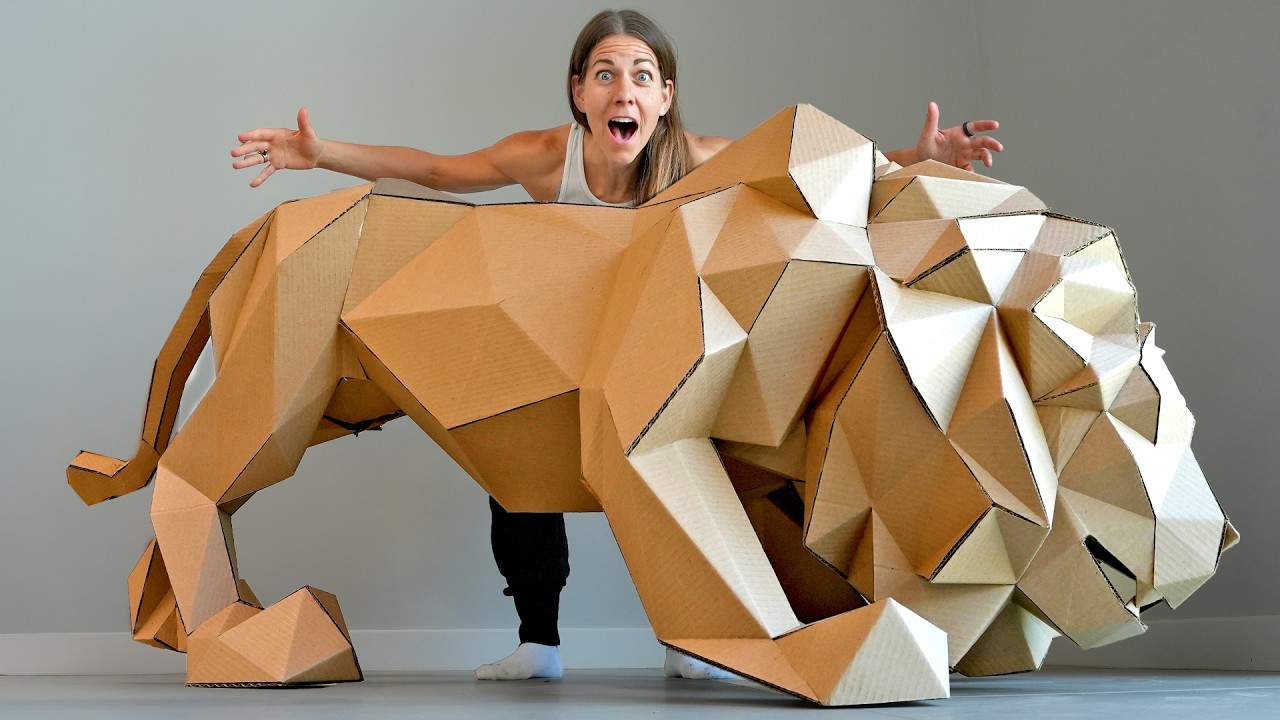 Can garbage really become a life-size lion sculpture?