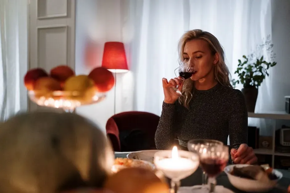 Why some people fear eating alone in restaurants, and how solo diners ...