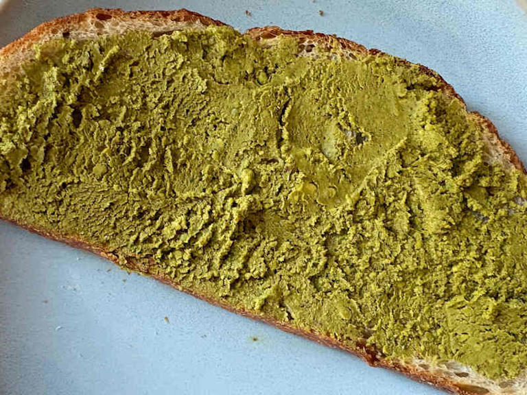 I fell in love with this delicious pistachio butter after one spoonful