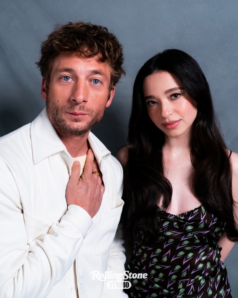 Jeremy Allen White and Mikey Madison on dangers of social media