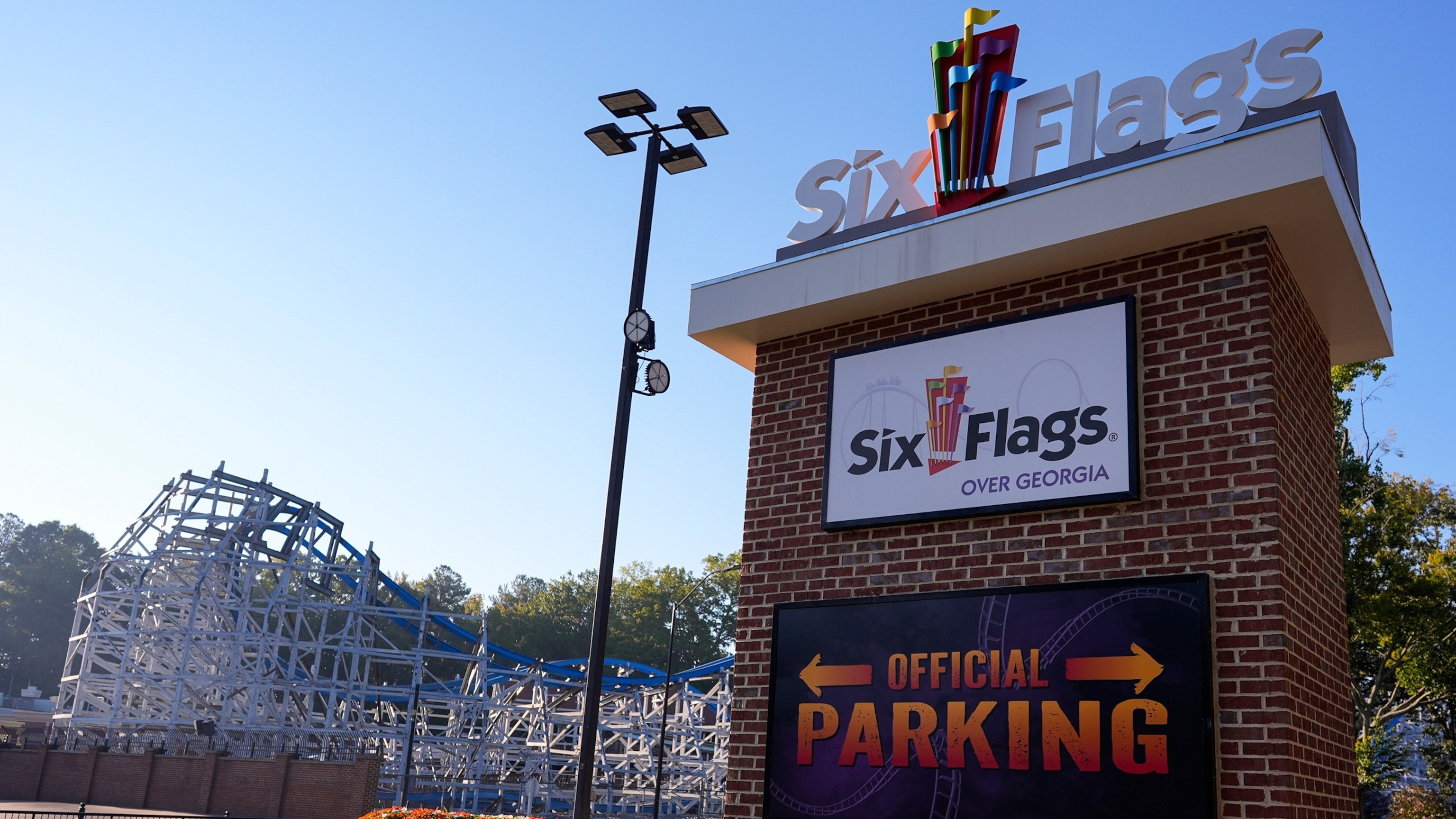 Latest after man fatally 'ejected' from Six Flags Over Georgia roller ...