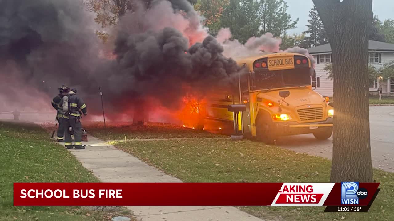 Intense photos show flames, charred bus in Milwaukee neighborhood; no ...