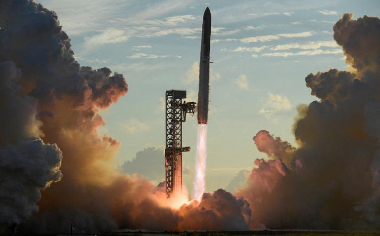 Explainer - What is Starshield, SpaceX's military version of Starlink?