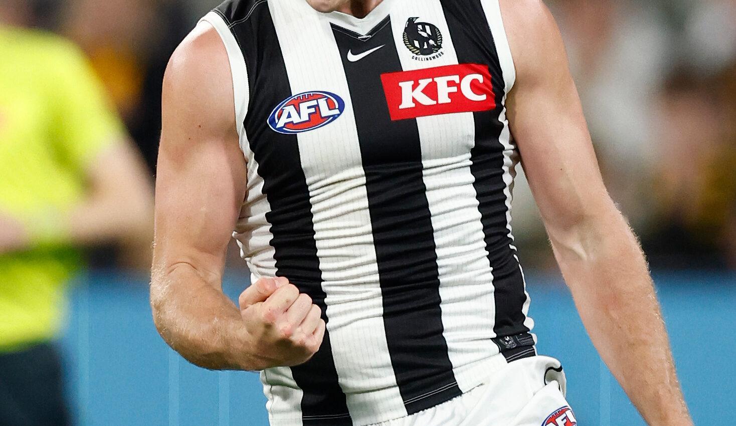 Collingwood signs Irish rookie