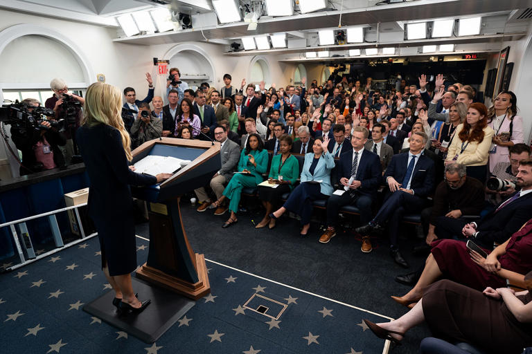 Katie Zacharia’s first White House briefing lasted 14 minutes and took ...