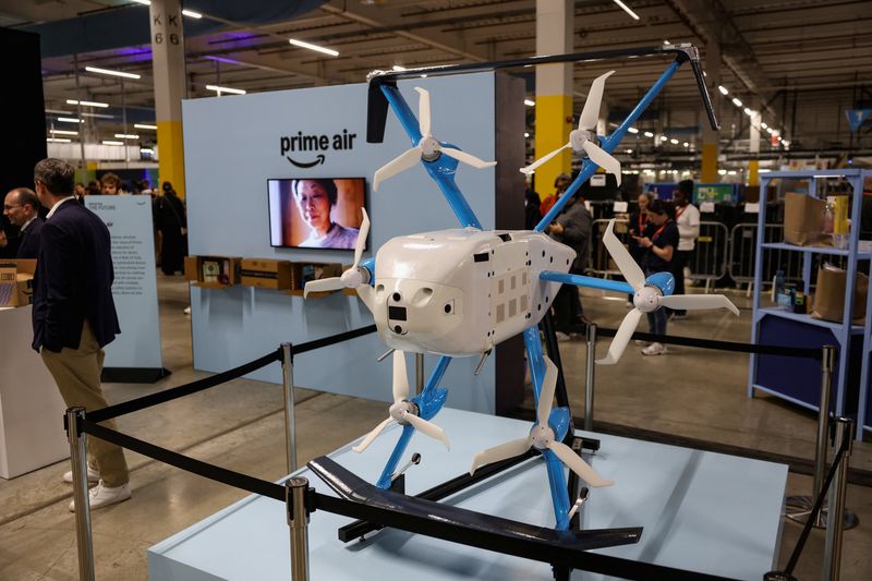 US lawmakers ask FAA to conduct review before allowing Amazon drone hub ...