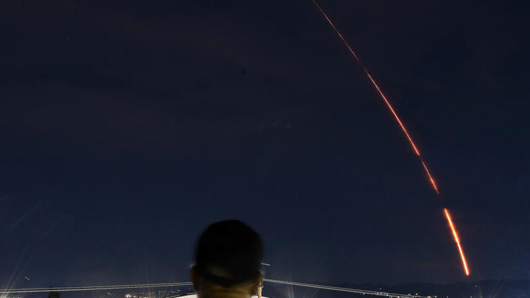 ¿Qué es Starshield, la versión militar de la red satelital de Musk ...