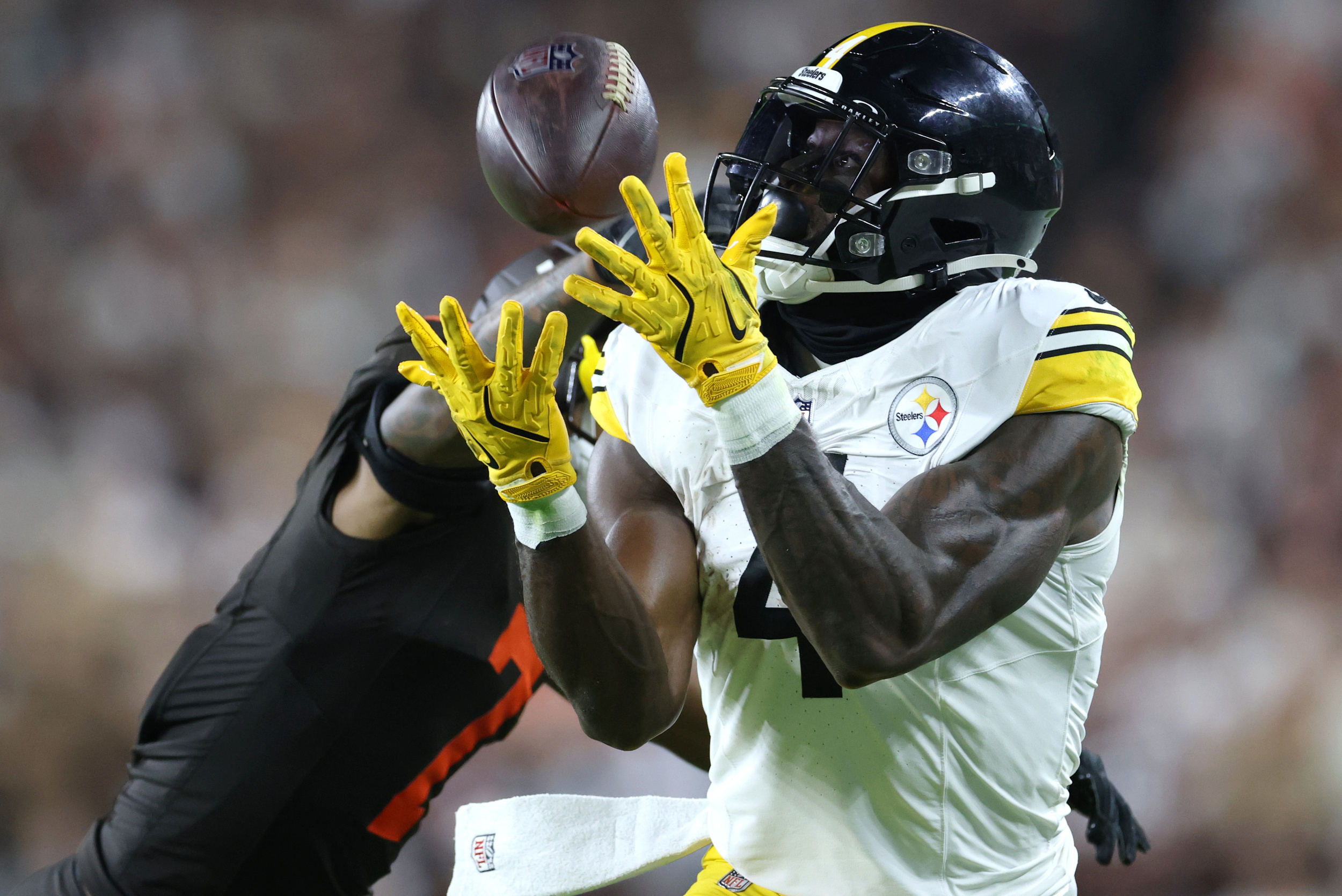 Steelers' Ben Roethlisberger Spots Odd DK Metcalf Mistake Against Colts