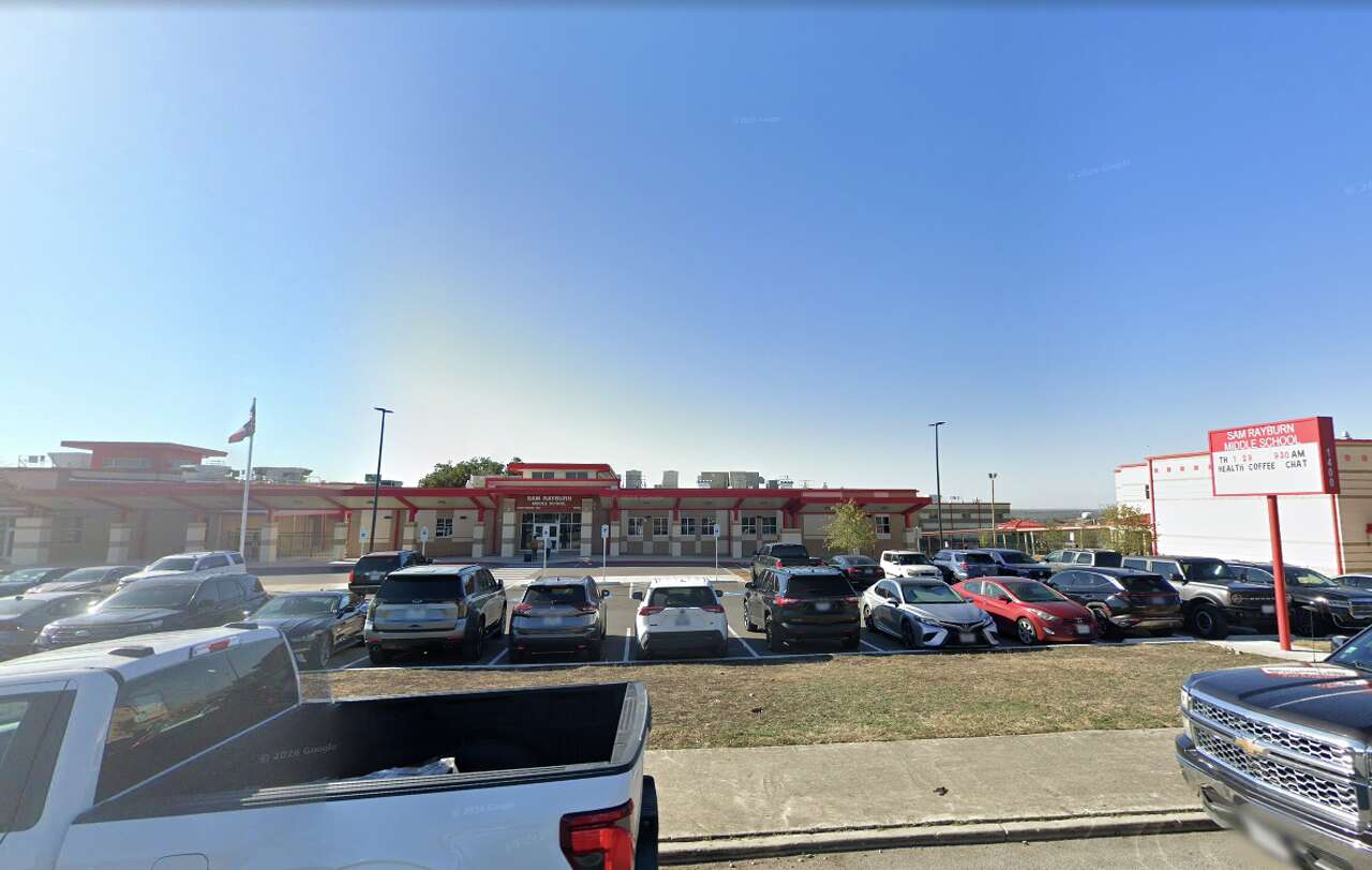 NISD investigates after substitute allegedly threatened to call immigration