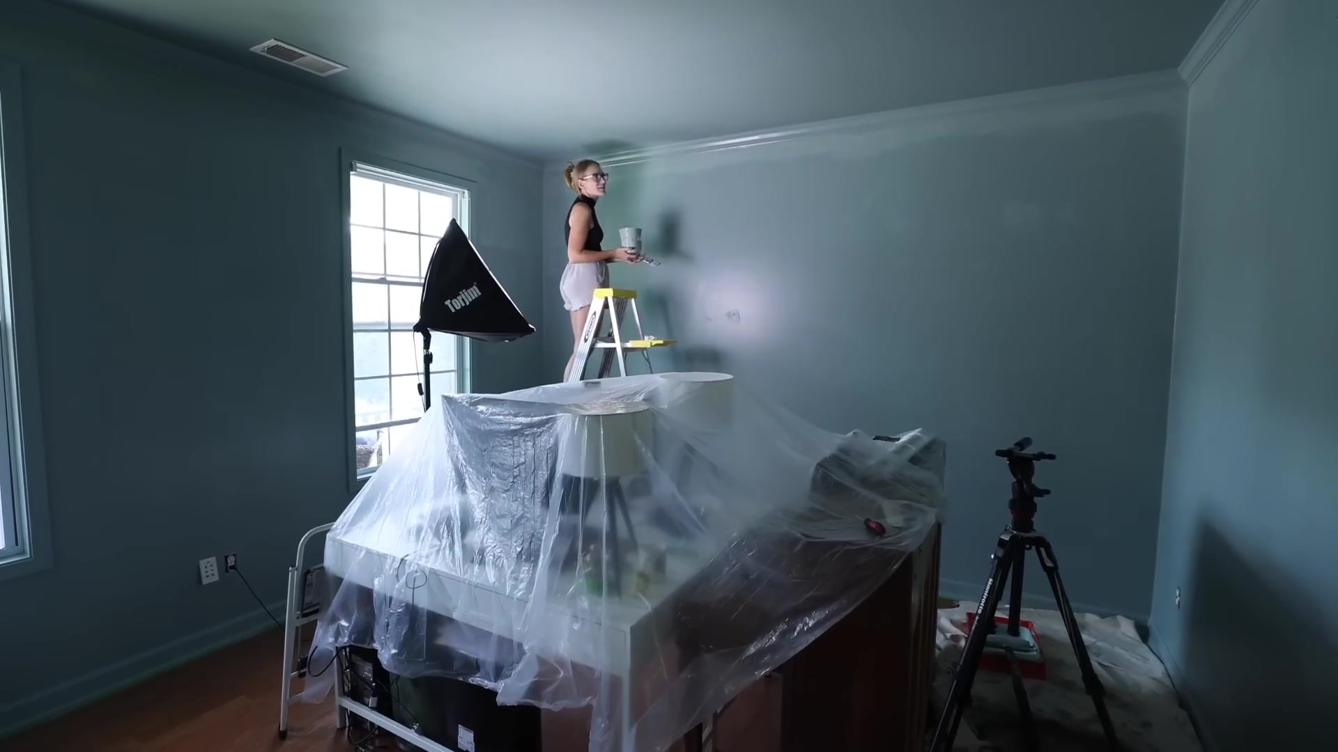 From cluttered to cozy: DIY room transformation hacks & thrifty decor ideas