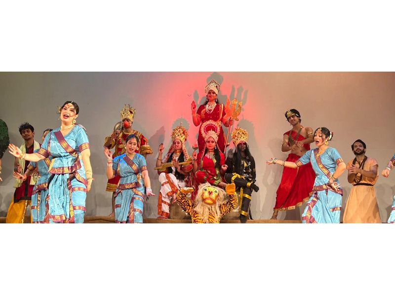 Natrang creates record with 125th show of 'Mata Ki Kahani'