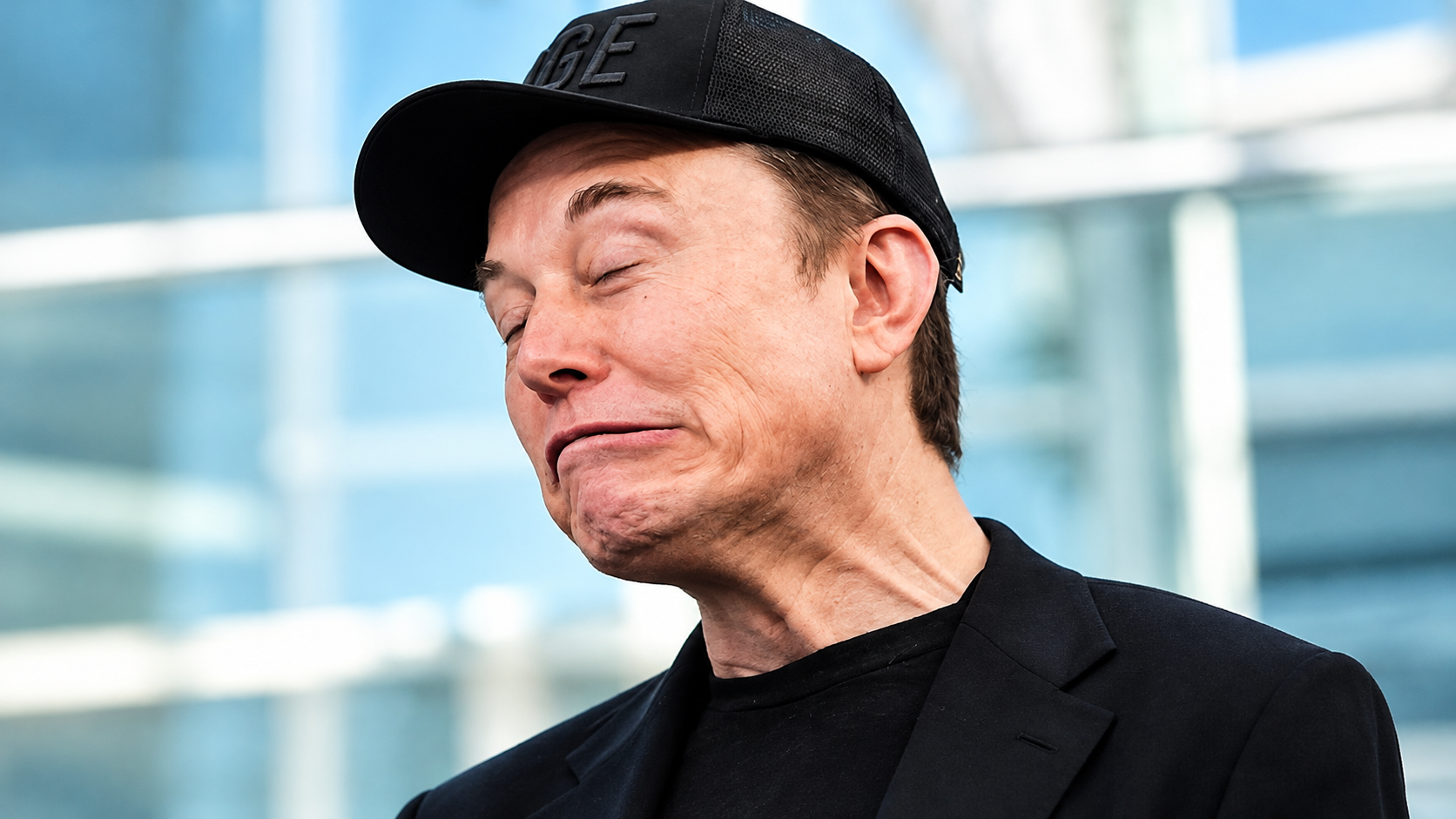 Elon Musk came crawling back to Trump. JVL explains why