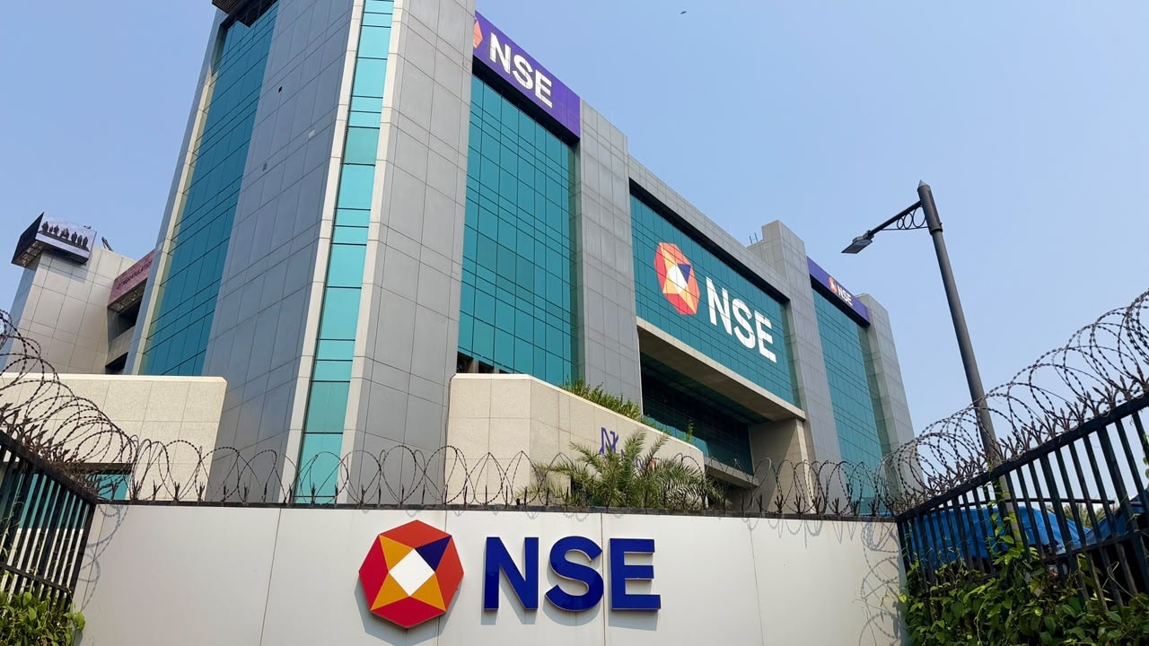 CLSA sees Nifty 50 rebound from 22,000 support, says India showing ...