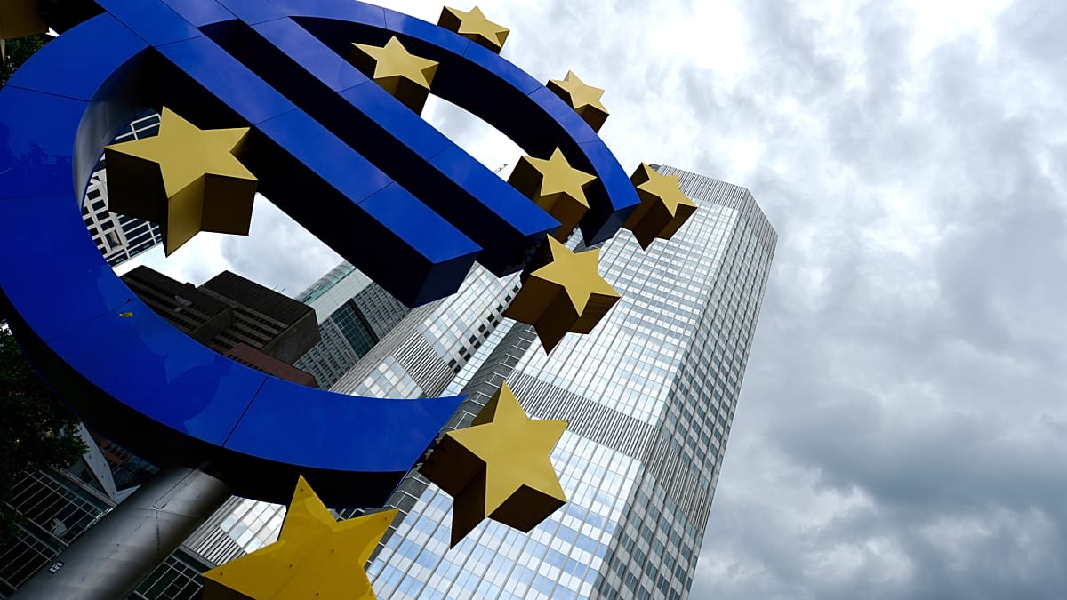 Europe’s debt map flips: Belgium borrows like Greece as France pays ...