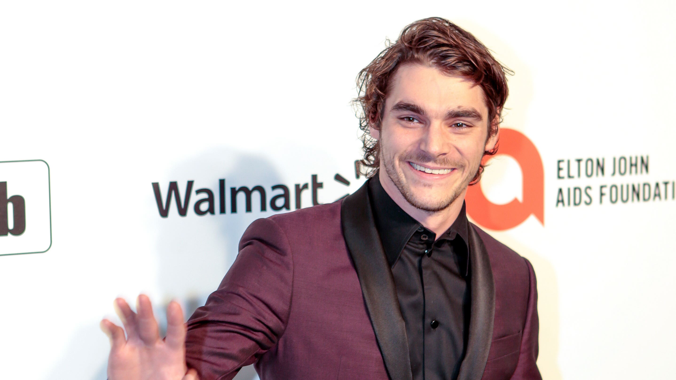 Aaron Paul says Breaking Bad co-star RJ Mitte was an inspiration for so ...