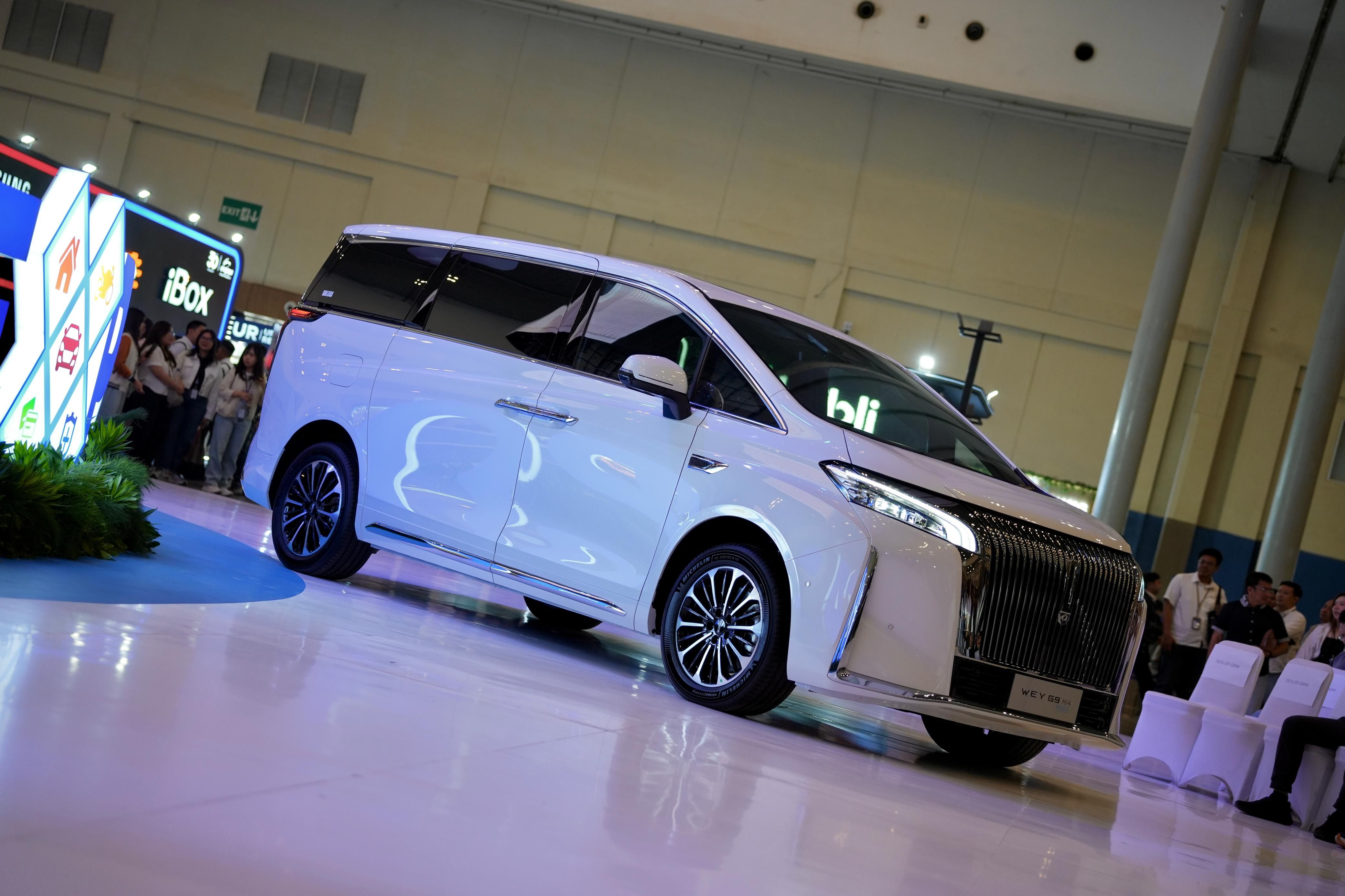 Bedah beda performa mesin hybrid GWM WEY G9 Hi4 varian HEV dan PHEV