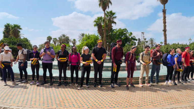The Amazing Race: One team is saved by another's direction snafu