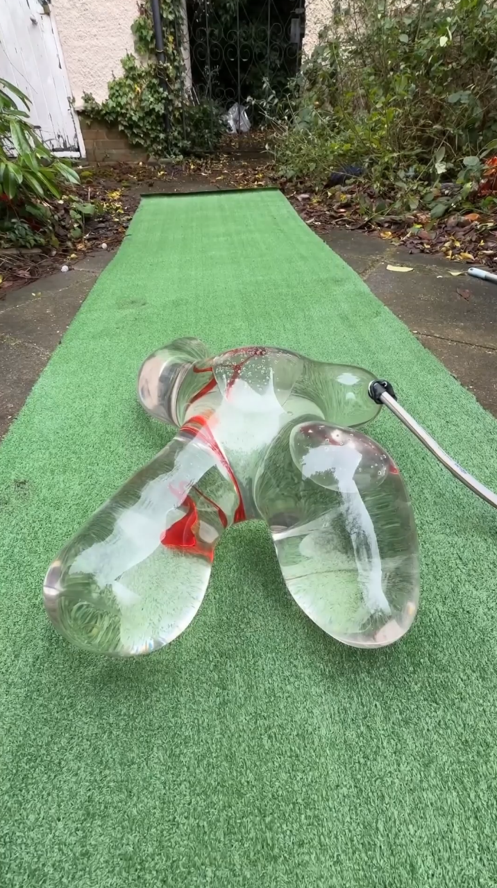 The surprising shapes inflatable toys make before popping