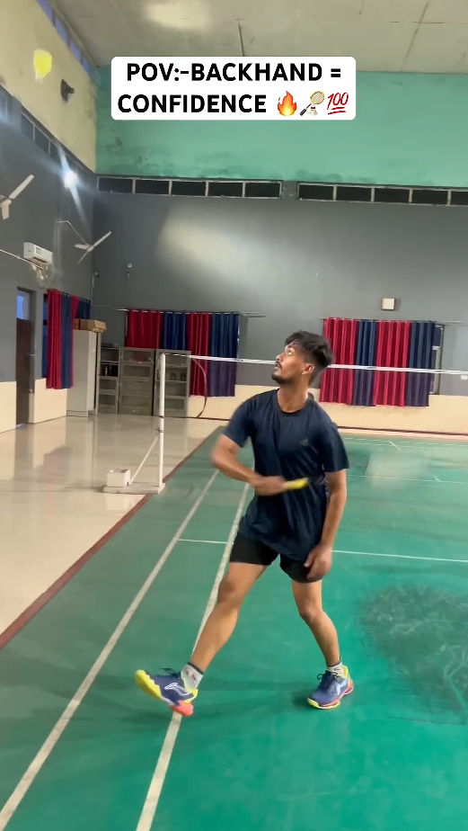 Master your backhand for better court control