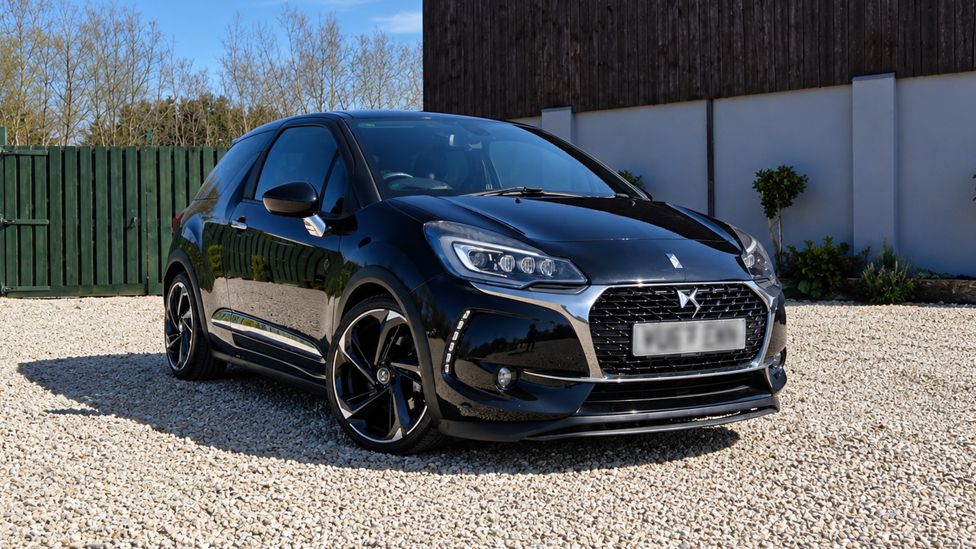 This forgotten French hot hatch deserves a lot more attention