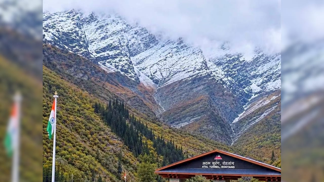 Watch: Tourists start visiting Lahaul-Spiti as snowfall blankets ...