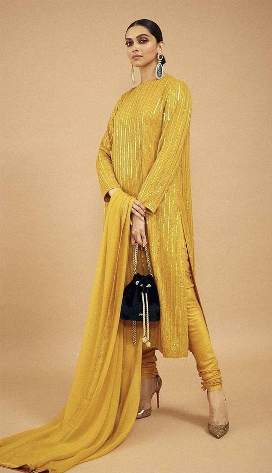 The sunny edit: Navratri’s fifth day in radiant yellow
