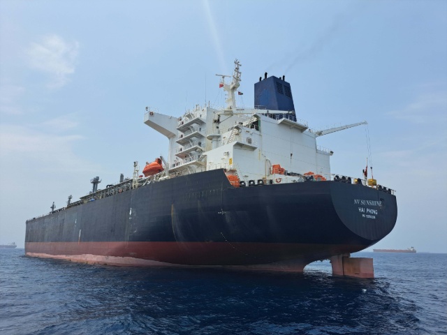 Bộ Ngoại giao: Thông tin tàu Việt Nam bị tấn công khu vực eo biển Hormuz là tin giả, tàu vẫn an toàn