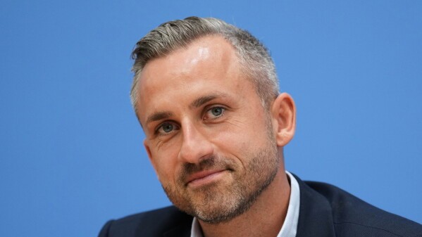 Ulrich Siegmund droht ein CDU-Boykott. Dann enthüllt eine 8:7 ...
