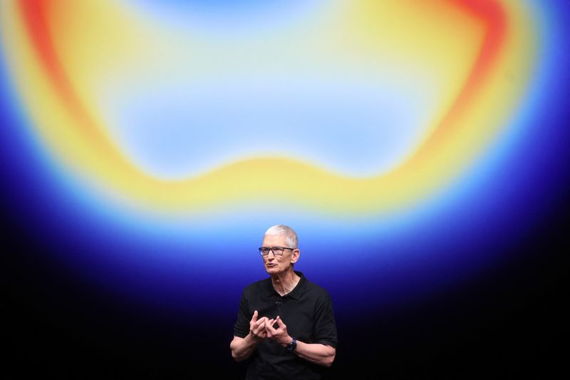 Tim Cook says Apple Intelligence approved in China, The Paper reports