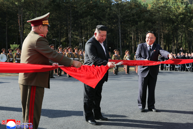 Kim Jong-un reappaears after major health fears as he's seen ogling ...