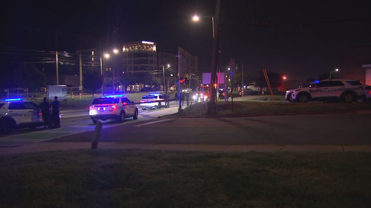 Blue Line temporarily disrupted after car crash in south Charlotte