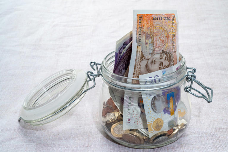 Why 4% can pay more than a 5% savings account