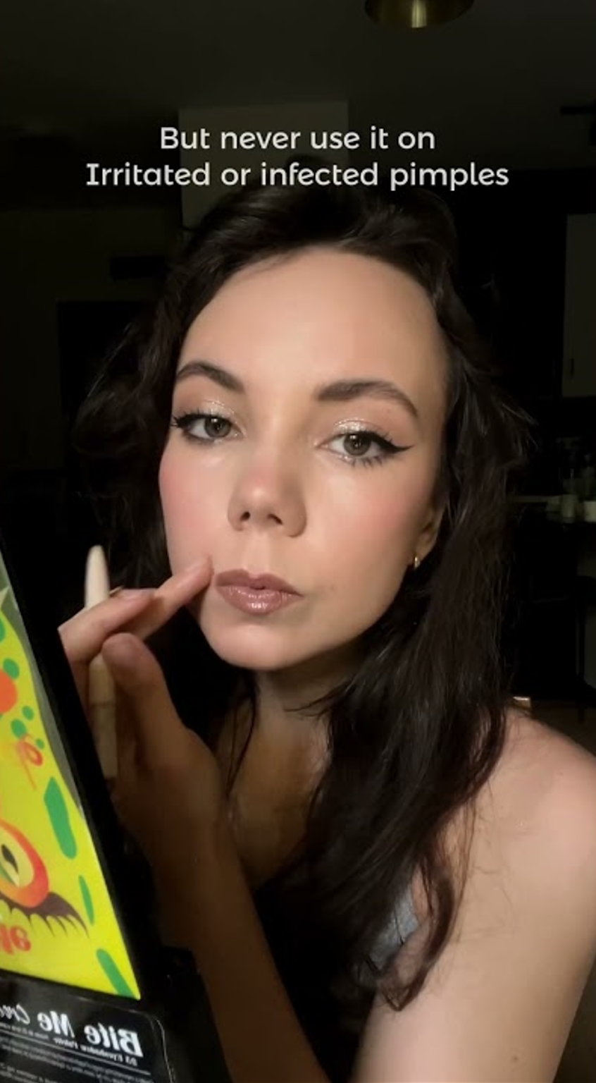Can a fake mole hide pimples?