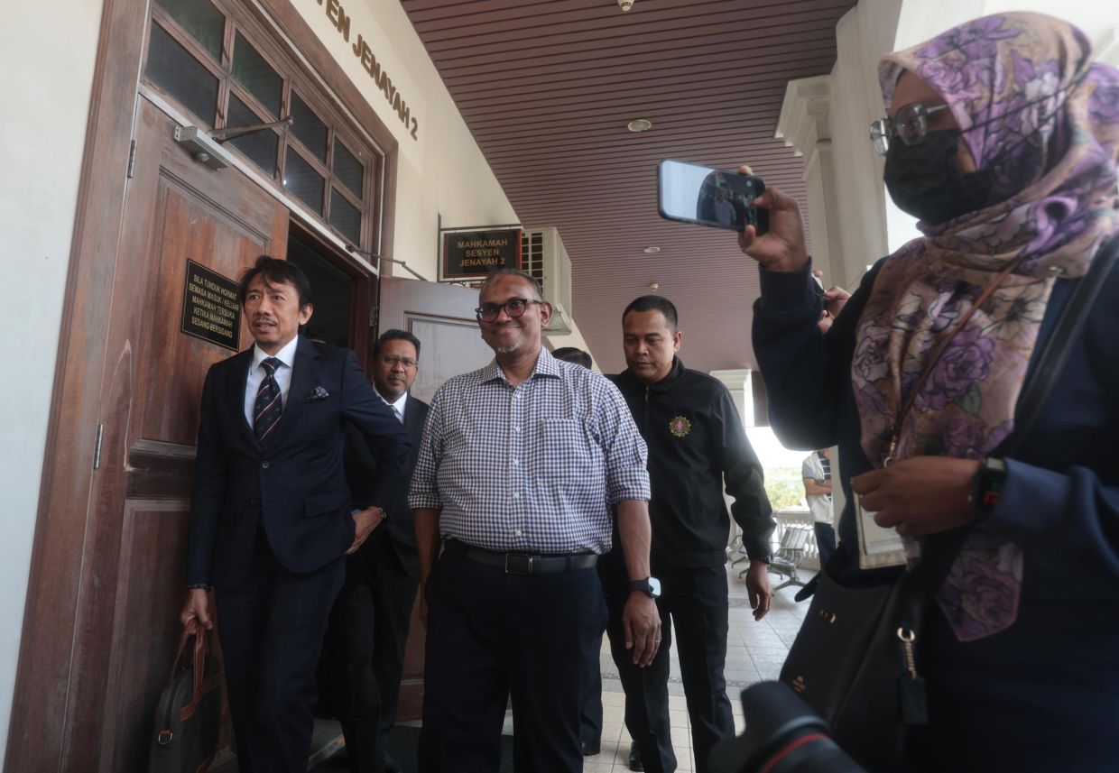 Perda chairman claims trial to 15 graft charges involving almost RM850,000