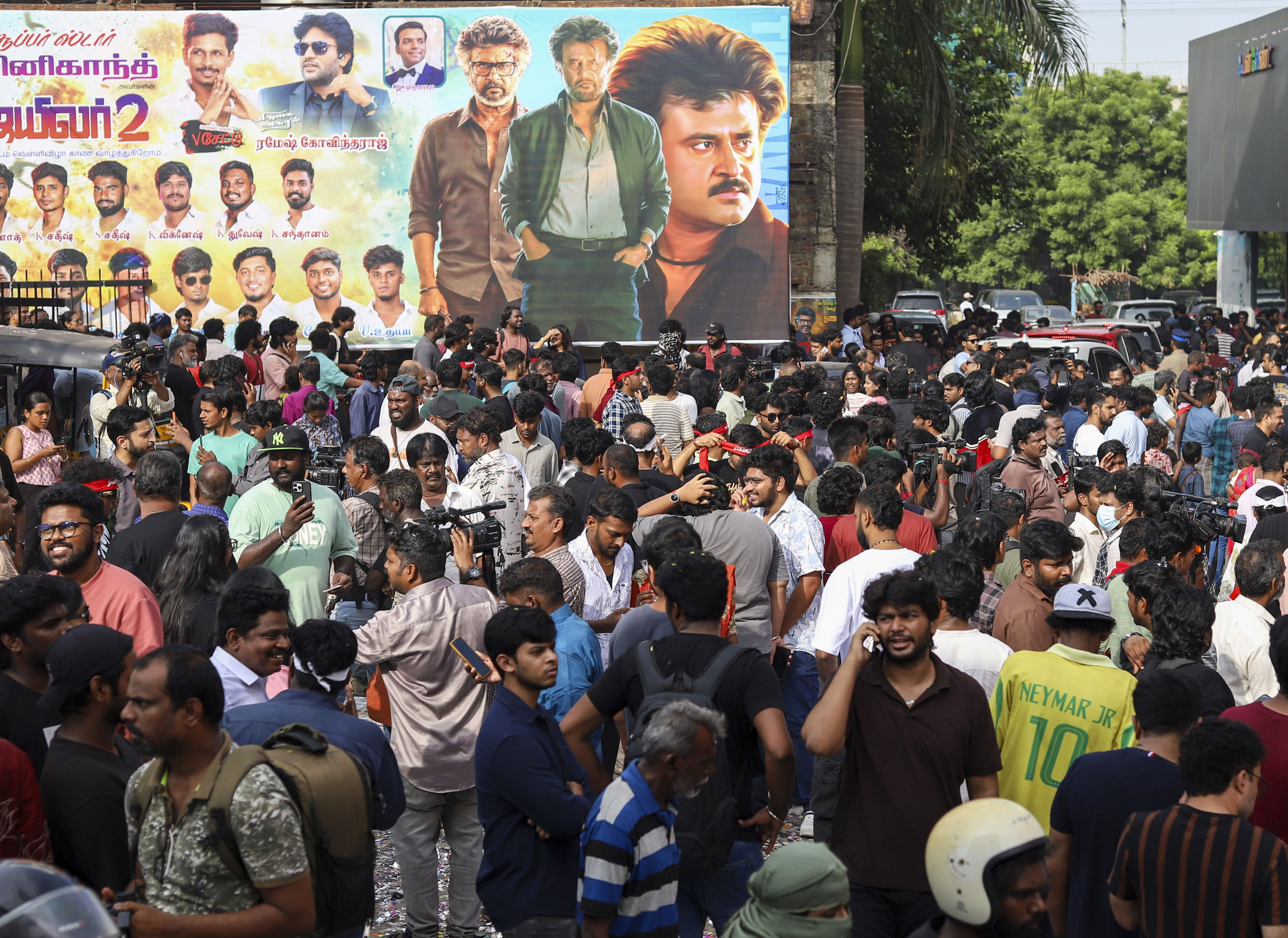 Festive fervour grips Tamil Nadu as Rajinikanth's 'Jailer 2' hits screens