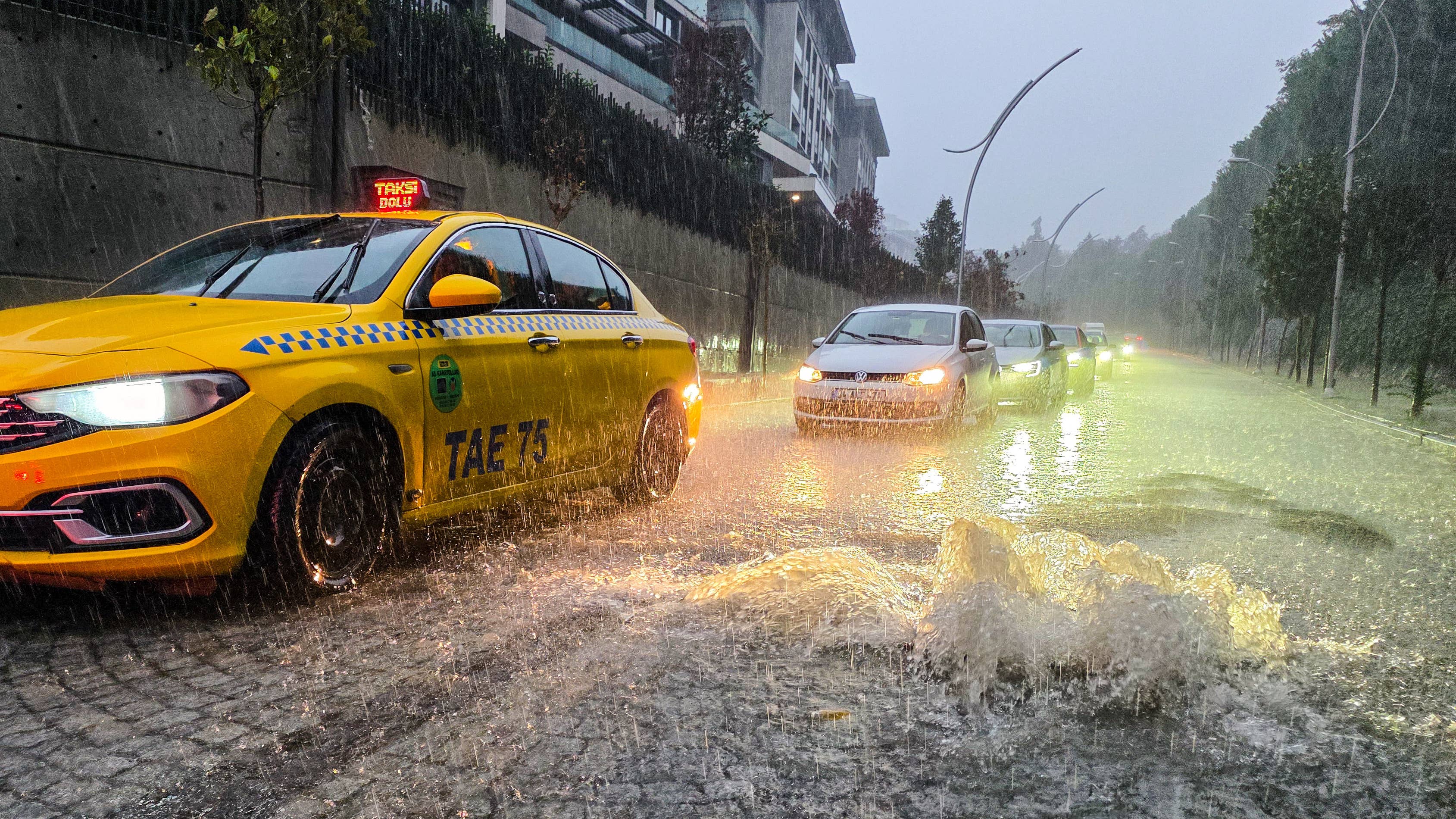 Three people die as heavy rain causes flooding in Istanbul