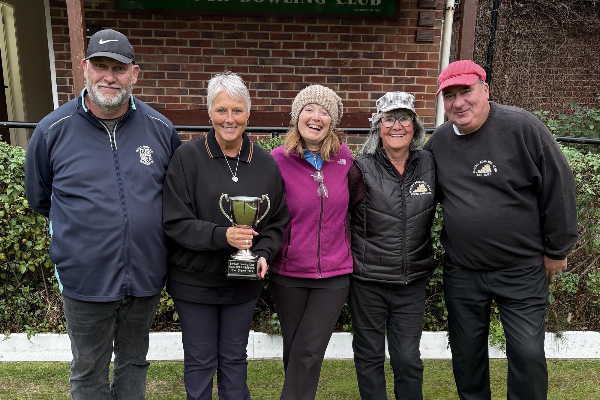 Kevin Gates and Allison Roe wins Sunday Drawn Pairs Merit at Borough