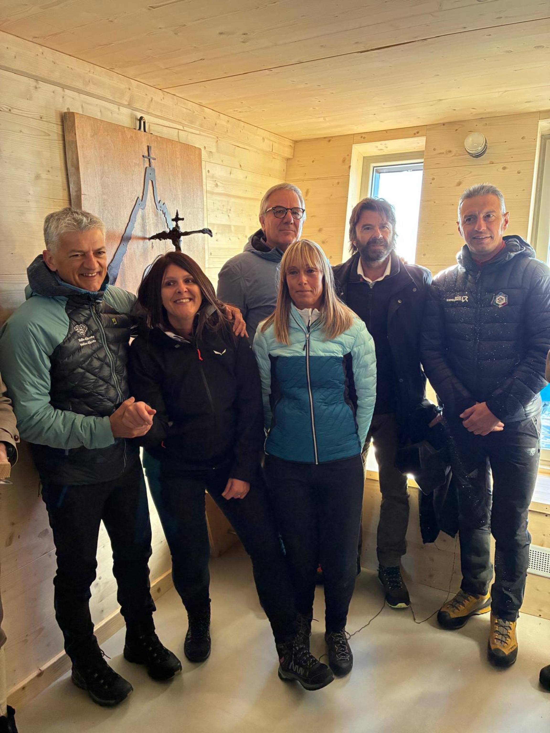 Alpinismo, inaugurata a 3.830 metri sul Cervino la nuova Capanna Carrel