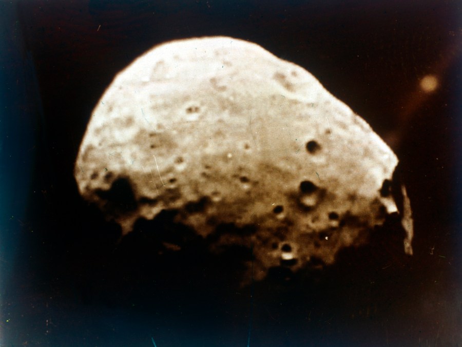 Mars moon dust could unlock secrets of the solar system