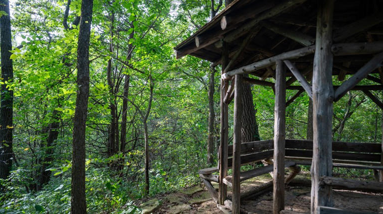 An hour away from Madison is Wisconsin's riverfront state park with ...