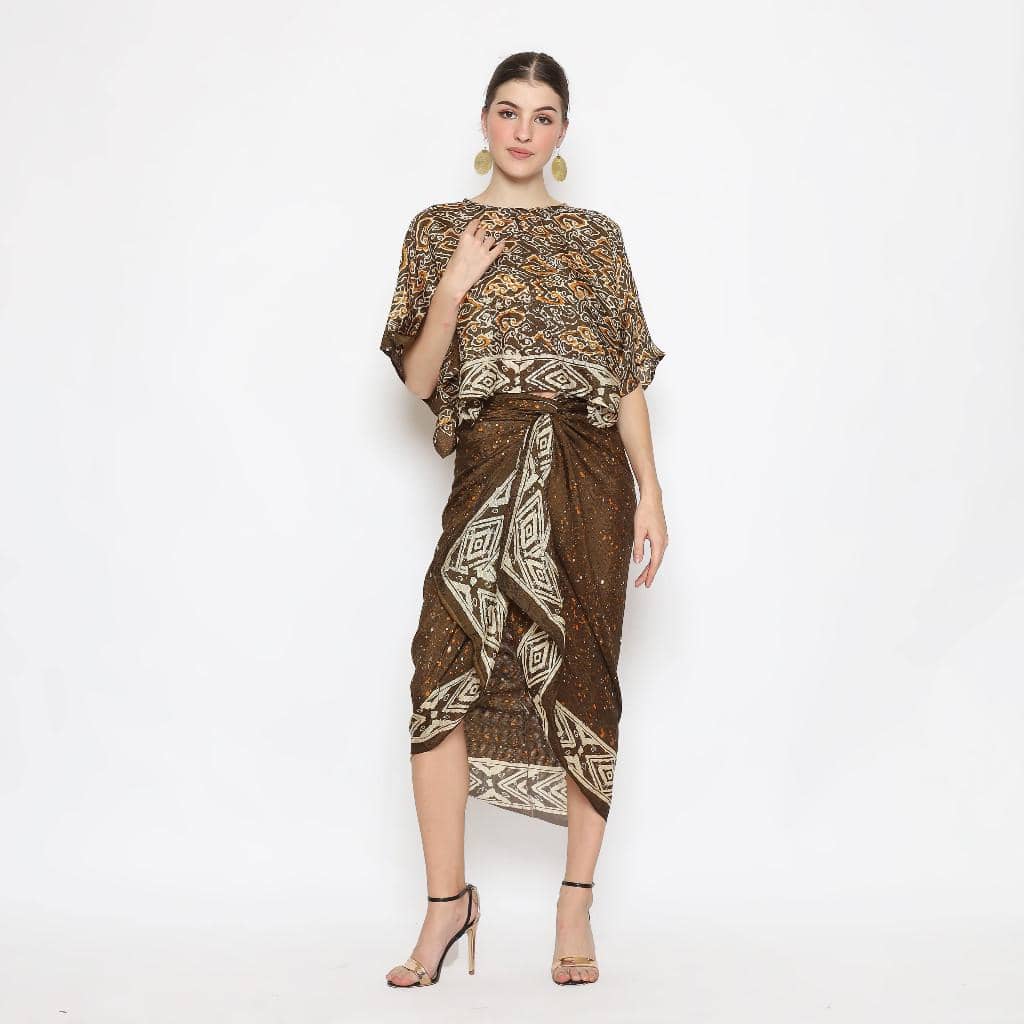 7 model dress batik pesta elegan modern yang menawan
