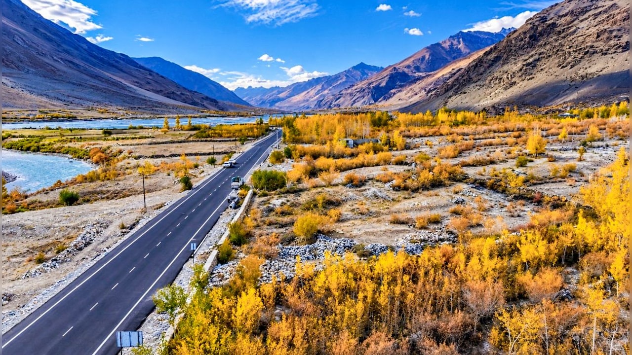 Tourism in Ladakh: Over 4.6 lakh visitors experience Ladakh between Jan ...