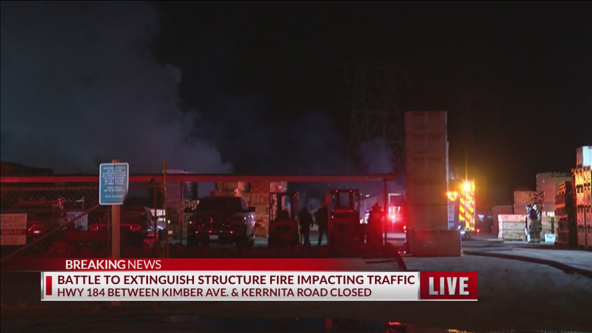 Structure fire impacts traffic in southeast Bakersfield