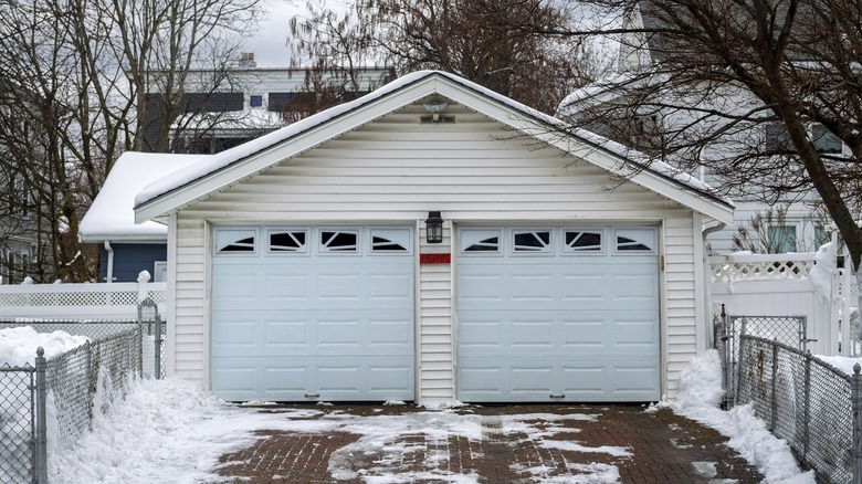 Say goodbye to cold garages with a smart solution from Home Depot