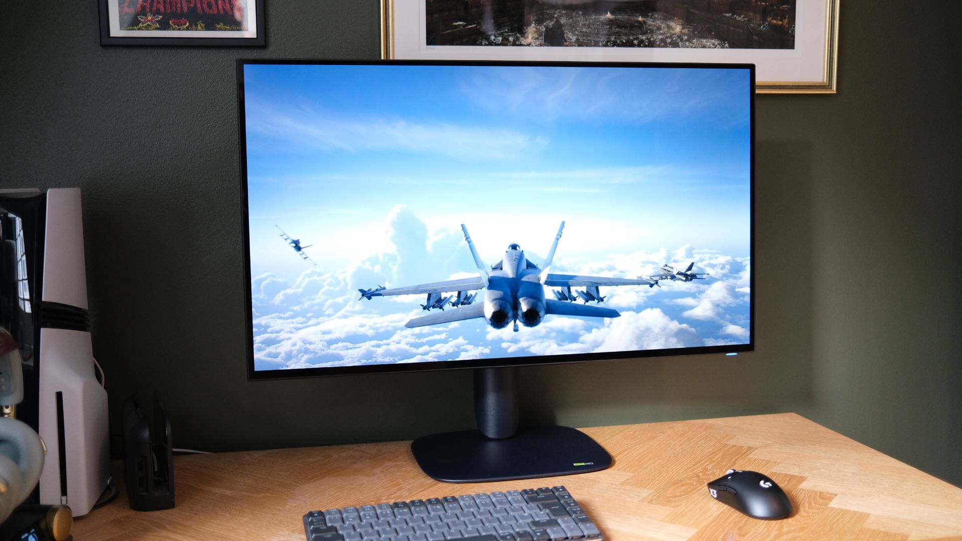Dell Alienware AW3226Q review: Another stunning monitor in a stellar year