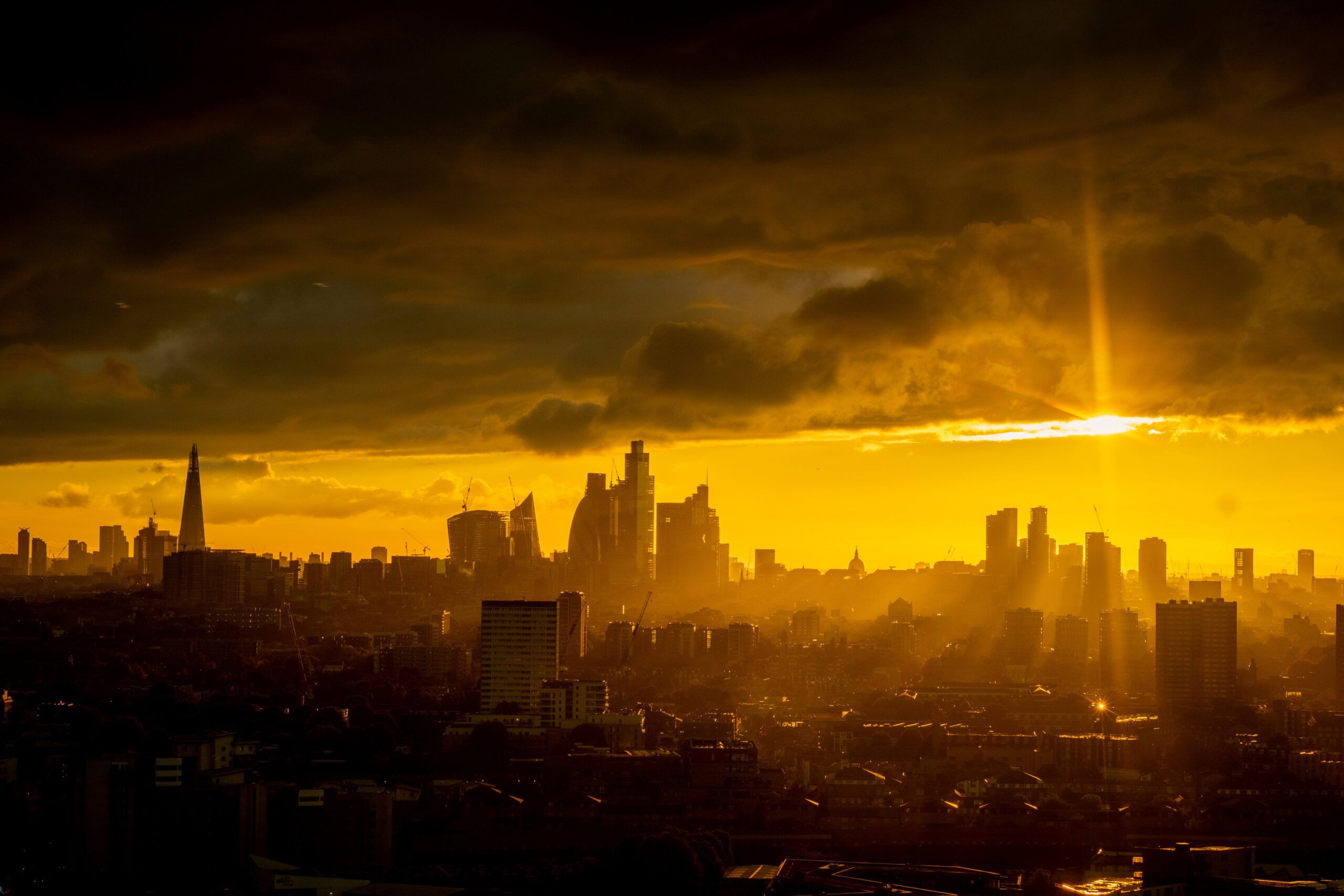 AI breakthrough makes weather forecasts two to six weeks ahead more ...